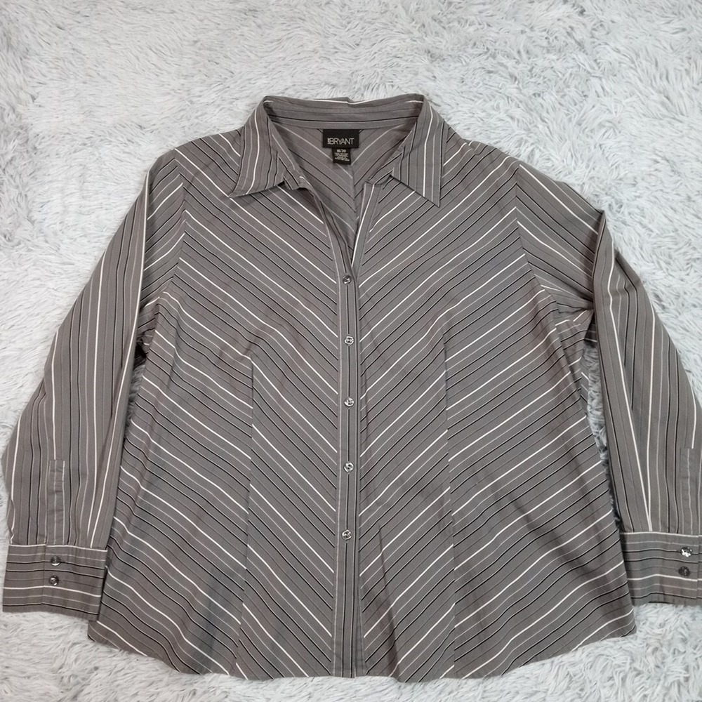 Lane Bryant Shirt Womens Button Up Gray Plus 18 20 Long Sleeve Stripes V Neck